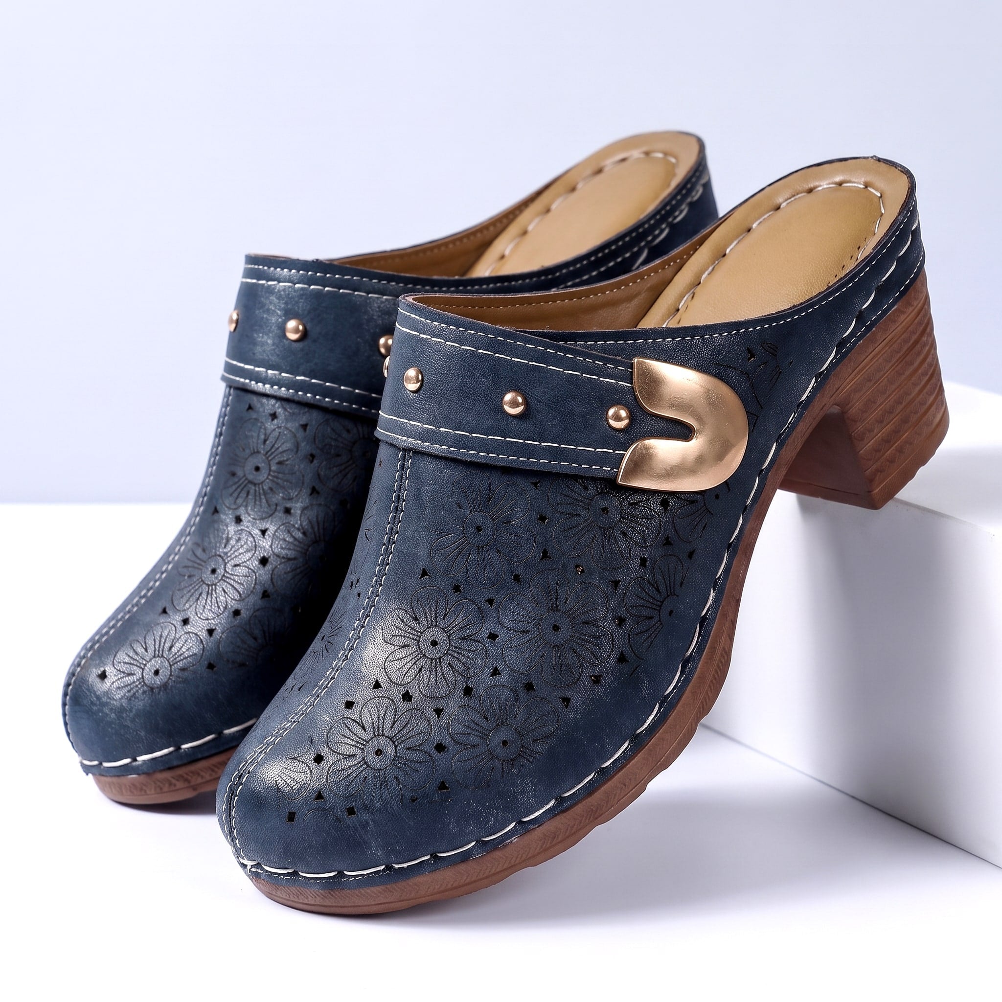 Daisy Leather Mules