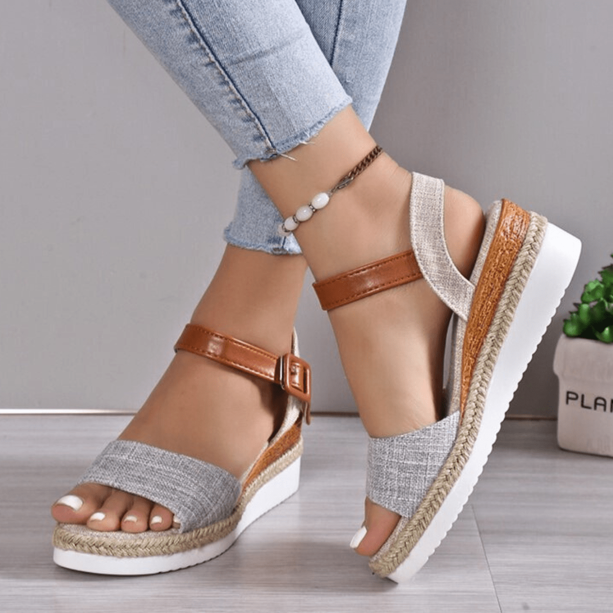 Daisy Wedge Sandals