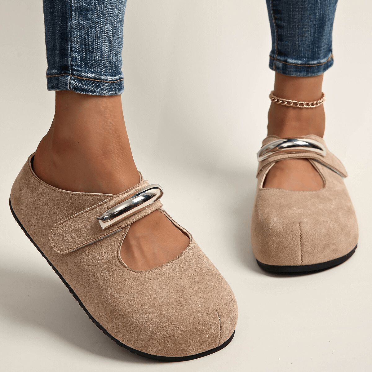 Margot Clogs