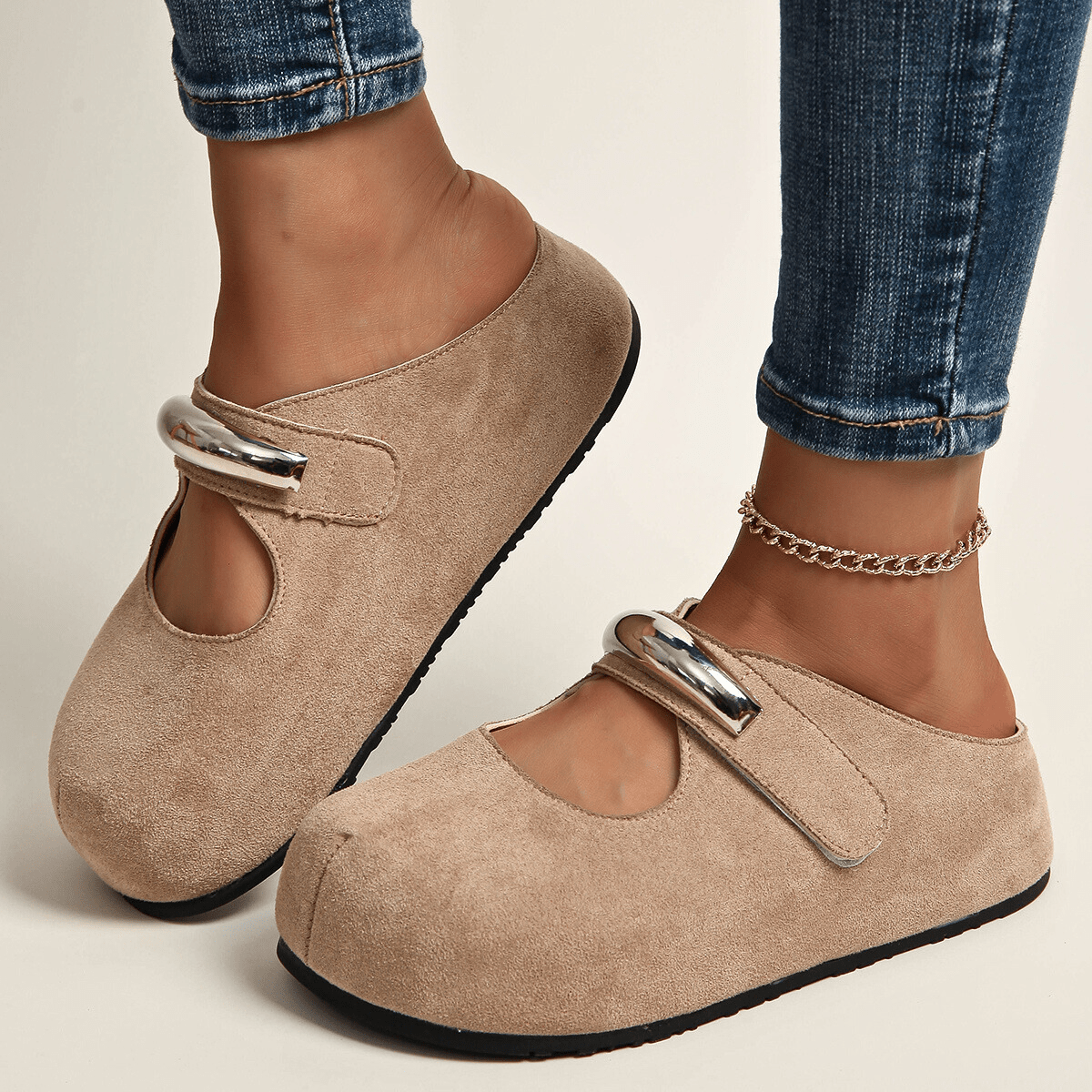 Margot Clogs