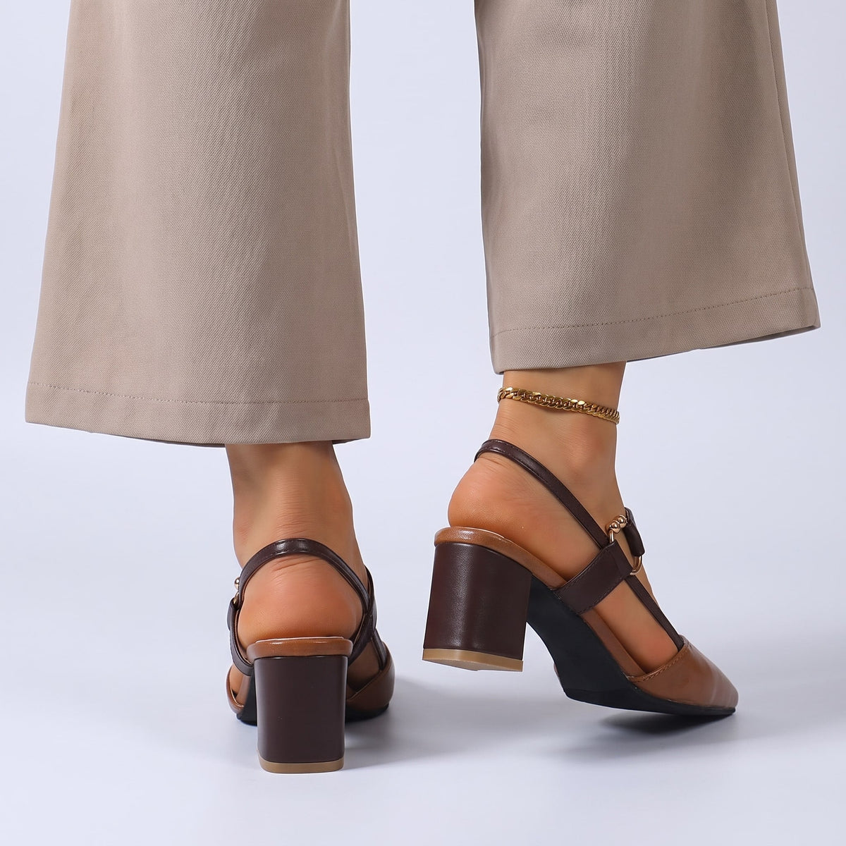 Cassara Pointed Slingback
